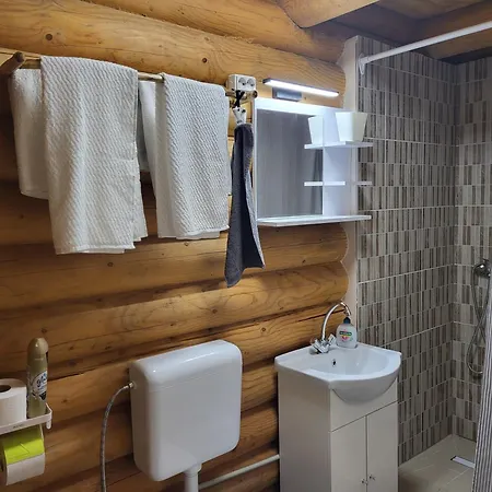 Woodhouse Homestay szállás Eger